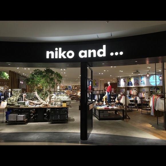 🌟LAST CHANCE🌟🇯🇵 niko and…oversized shirt - Picture 8 of 8